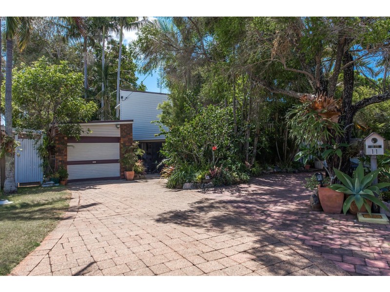 11 Allunga Court, Mooloolaba QLD 4557