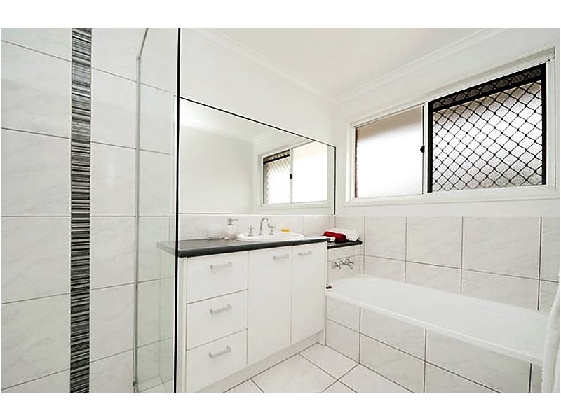 1 Koala Court, Mooloolaba QLD 4557