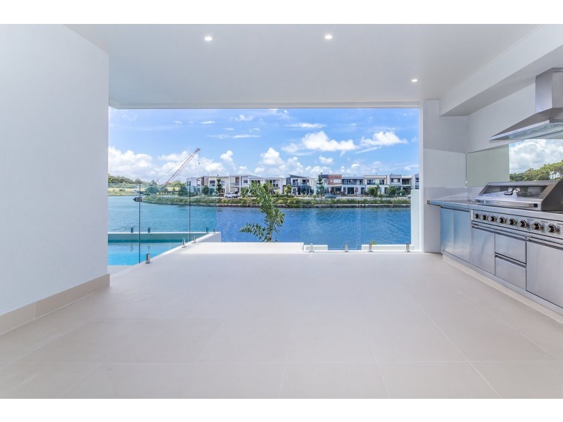 14 Mackenzie Drive, Maroochydore QLD 4558