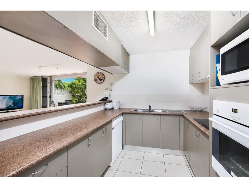 2/70-78 Alexandra parade, Maroochydore QLD 4558