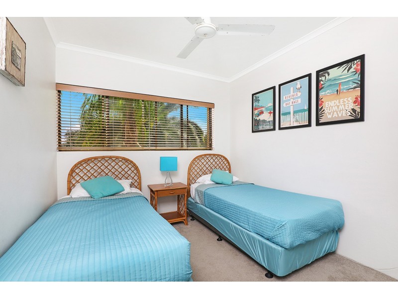 21/1 Ross Cres, Sunshine Beach QLD 4567