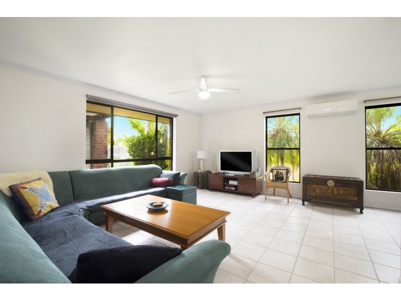 1 Quail Court, Bokarina QLD 4575