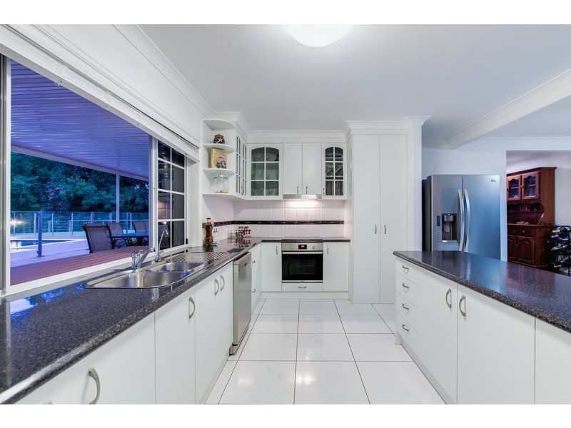 26 Hamilton Close, Mooloolah Valley QLD 4553