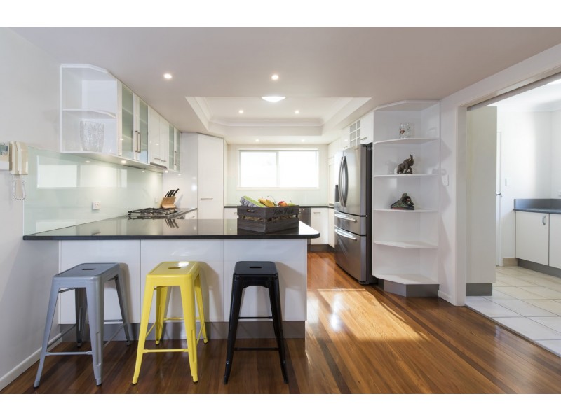 24 Lentara Crescent, Mooloolaba QLD 4557