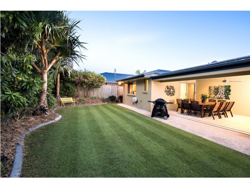 24 Lentara Crescent, Mooloolaba QLD 4557