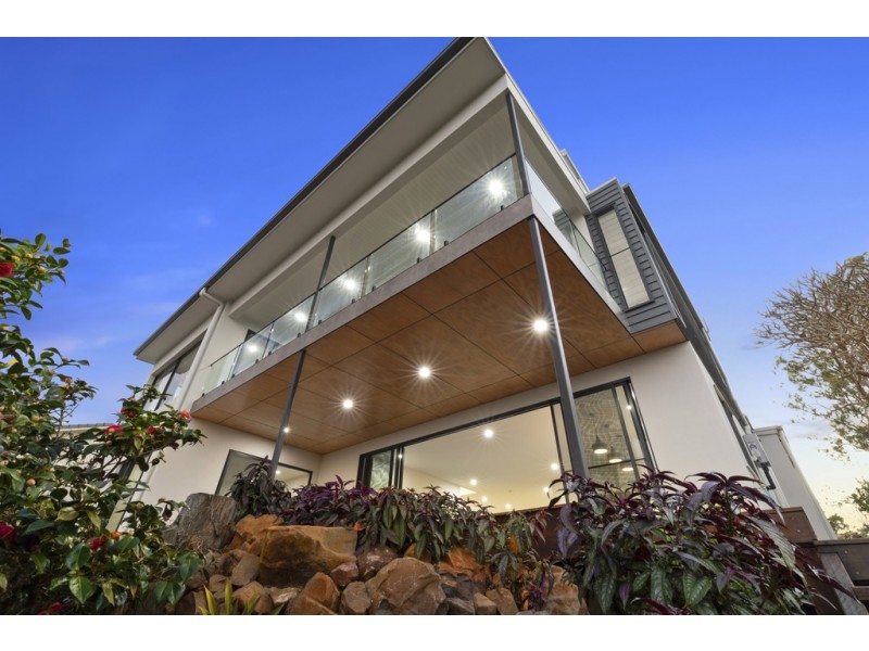 25 Dixon Road, Buderim QLD 4556