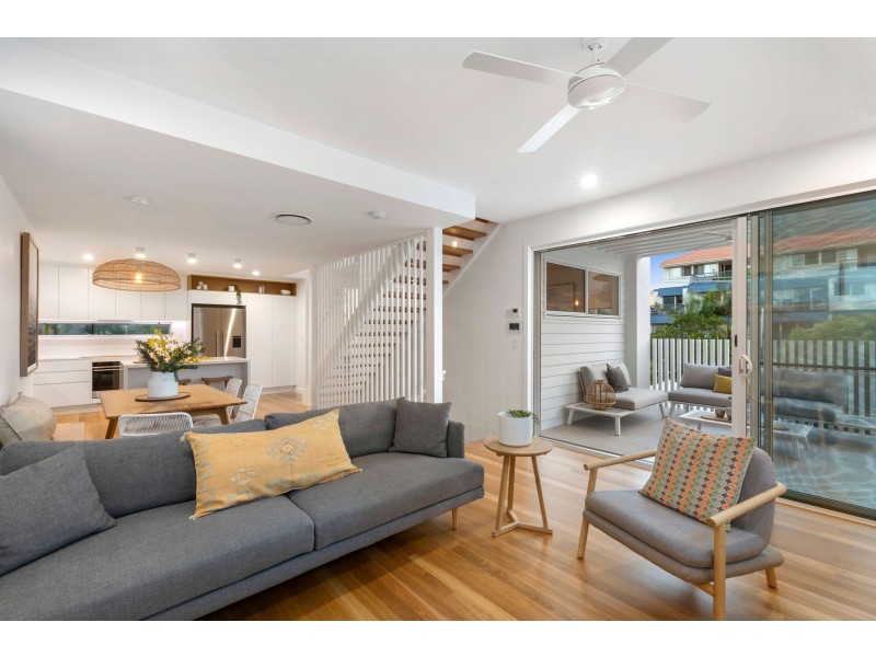 33 Fifth Avenue, Maroochydore QLD 4558