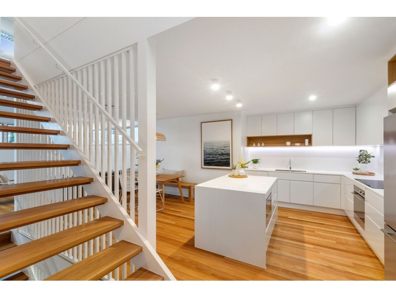 33 Fifth Avenue, Maroochydore QLD 4558