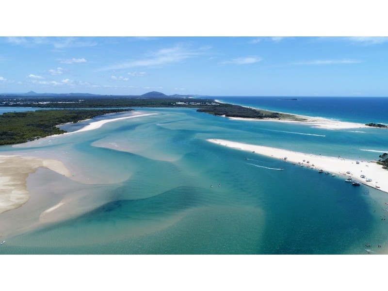 33 Fifth Avenue, Maroochydore QLD 4558