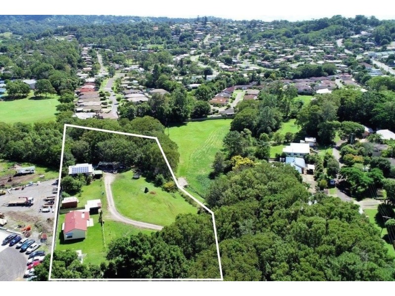 3a Laurel Avenue, Nambour QLD 4560