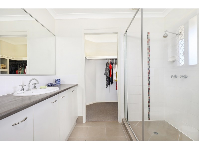 2 Basie Street, Sippy Downs QLD 4556