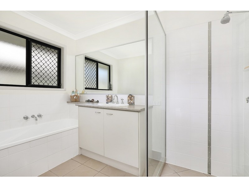 2 Basie Street, Sippy Downs QLD 4556