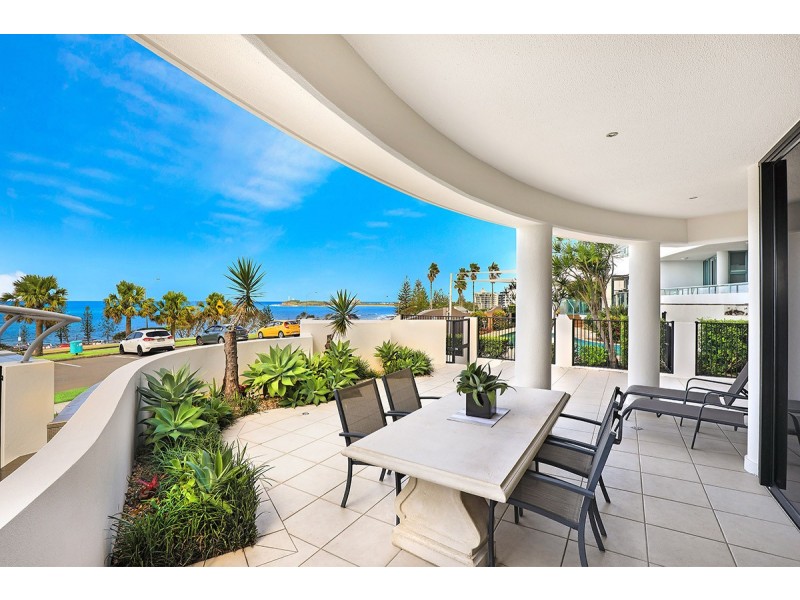 1/8 Marina Walk, Alexandra Headland QLD 4572