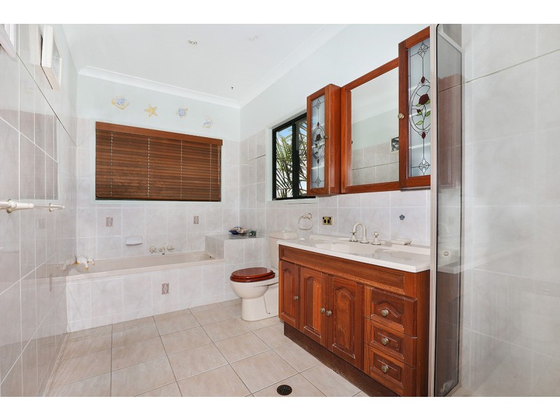 45 Cupania Street, Mudjimba QLD 4564