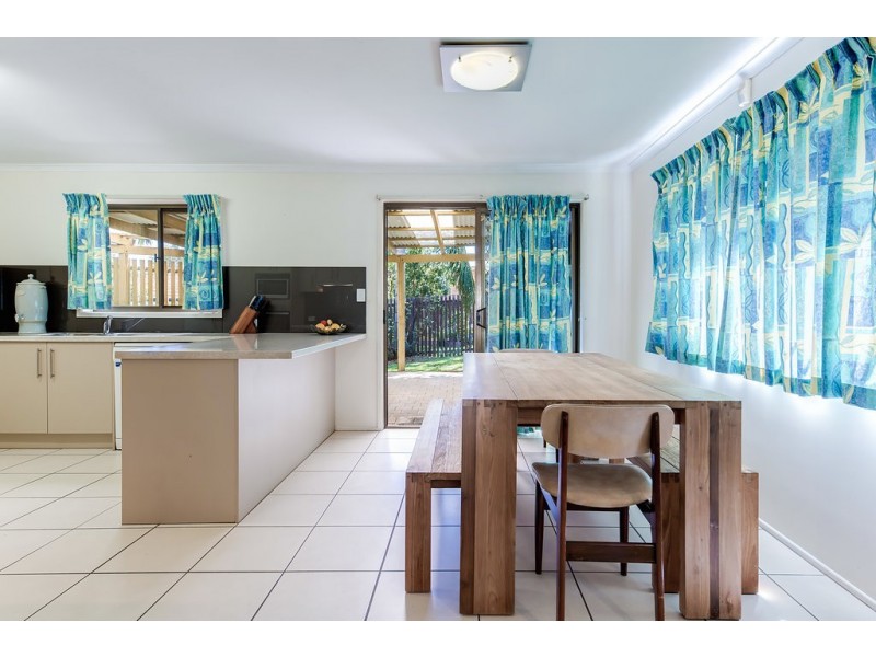 20 Lawrence Street, Mooloolaba QLD 4557