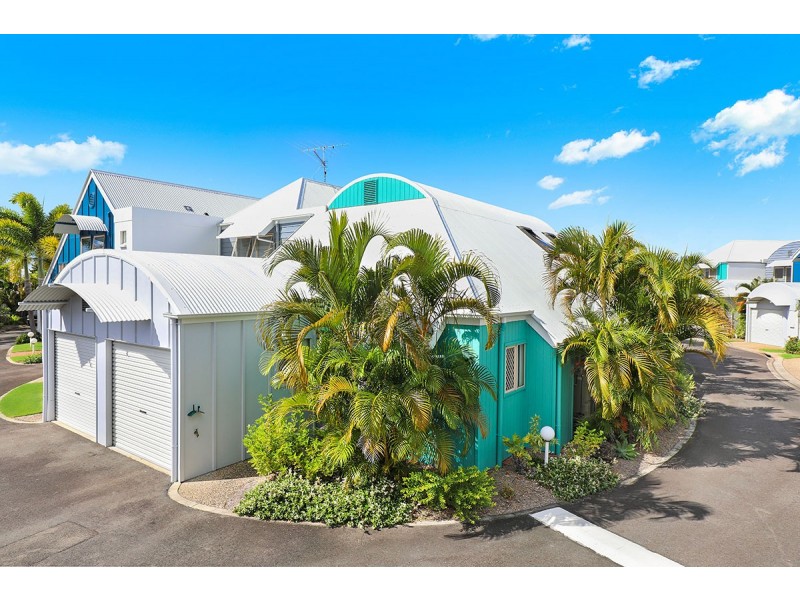 24/18 Maroochy Waters Drive, Maroochydore QLD 4558