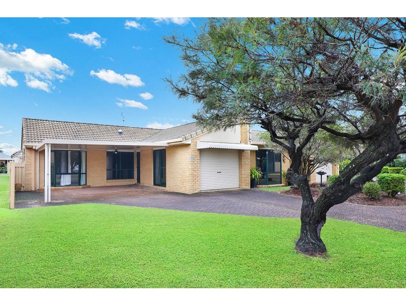 233/4 Melody Court, Warana QLD 4575