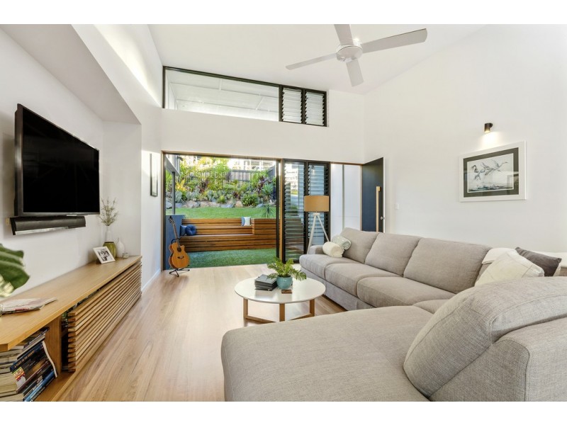 12 The Grove, Alexandra Headland QLD 4572