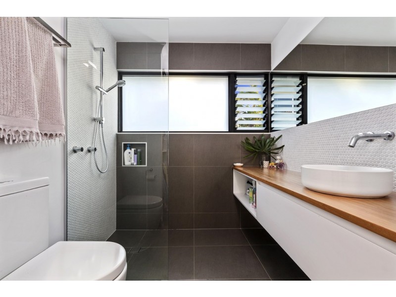12 The Grove, Alexandra Headland QLD 4572