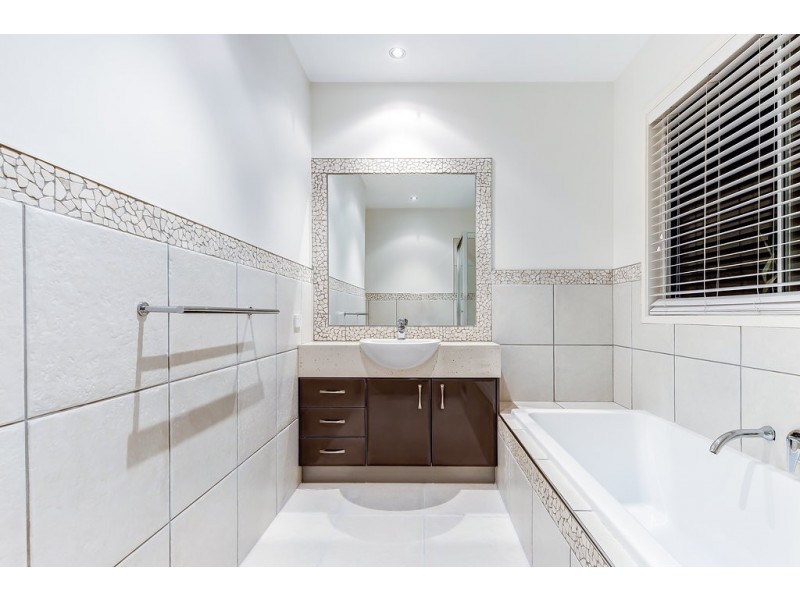 78 Tantula Road West, Alexandra Headland QLD 4572