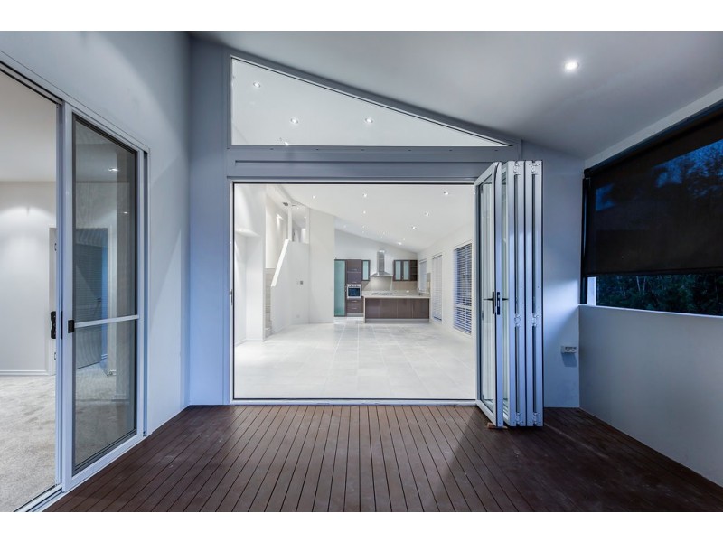 78 Tantula Road West, Alexandra Headland QLD 4572