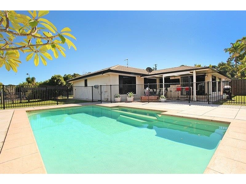 92 Elkhorn Street, Kuluin QLD 4558