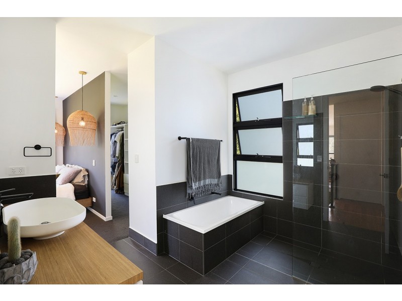 13 Gweneth Road, Peregian Beach QLD 4573