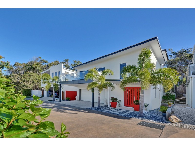 16 Mari Street, Alexandra Headland QLD 4572