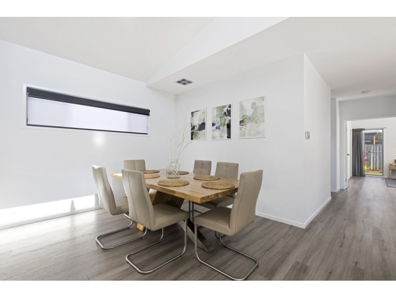 44 Neerim Drive, Mooloolaba QLD 4557