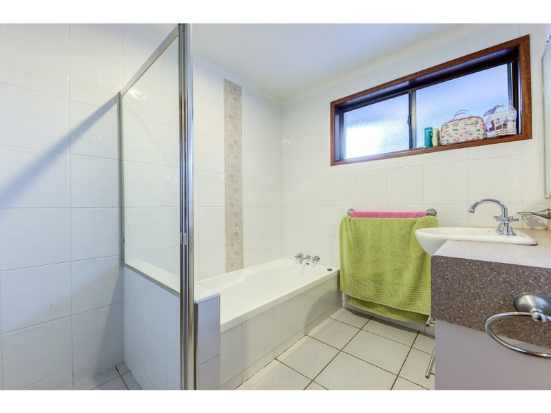 8 Kylee Crescent, Maroochydore QLD 4558