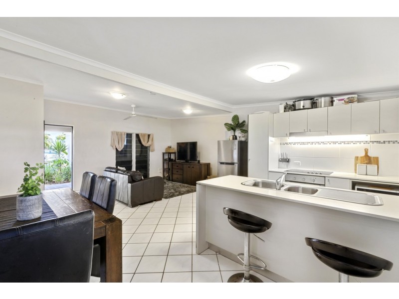 17 Godfreys Avenue, Bli Bli QLD 4560