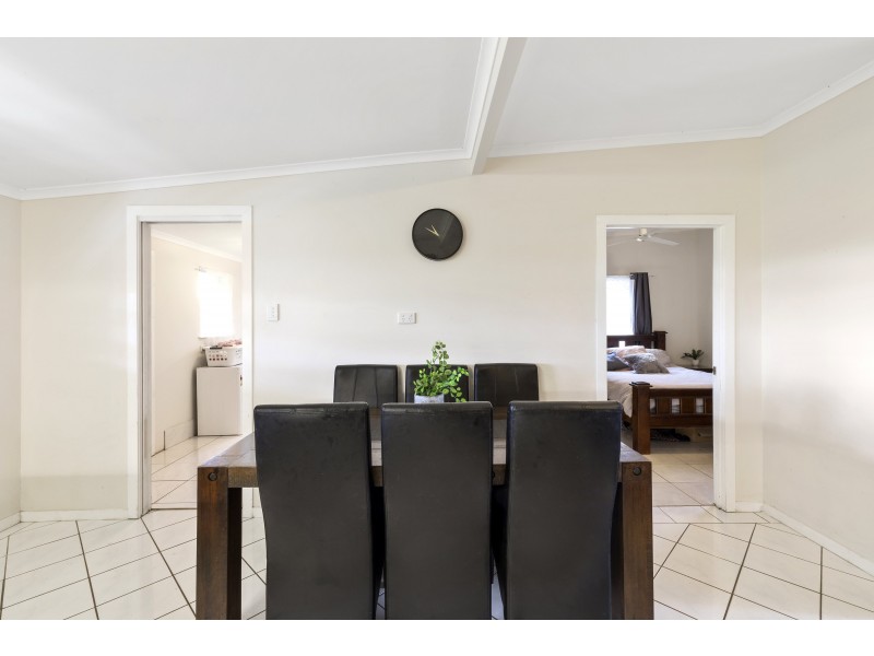 17 Godfreys Avenue, Bli Bli QLD 4560