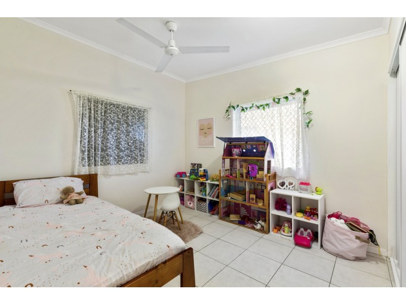 17 Godfreys Avenue, Bli Bli QLD 4560