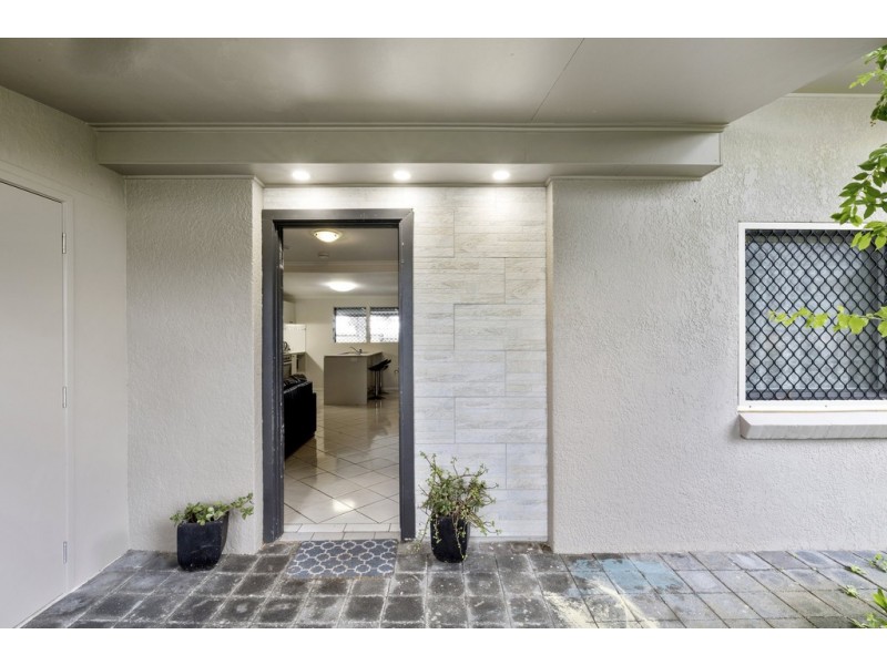 17 Godfreys Avenue, Bli Bli QLD 4560