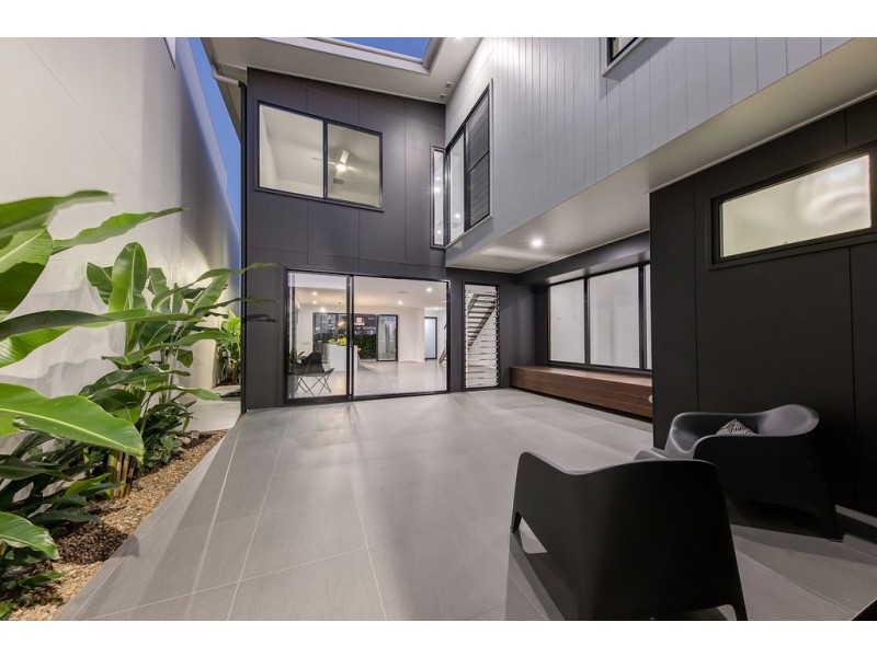 25 Claremont Drive, Maroochydore QLD 4558