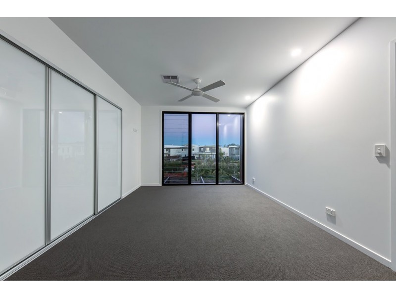25 Claremont Drive, Maroochydore QLD 4558