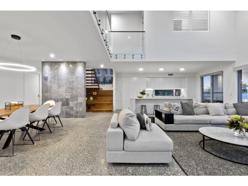 7 Culbara Street, Mooloolaba QLD 4557