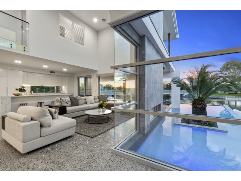 7 Culbara Street, Mooloolaba QLD 4557