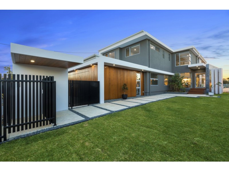 7 Culbara Street, Mooloolaba QLD 4557