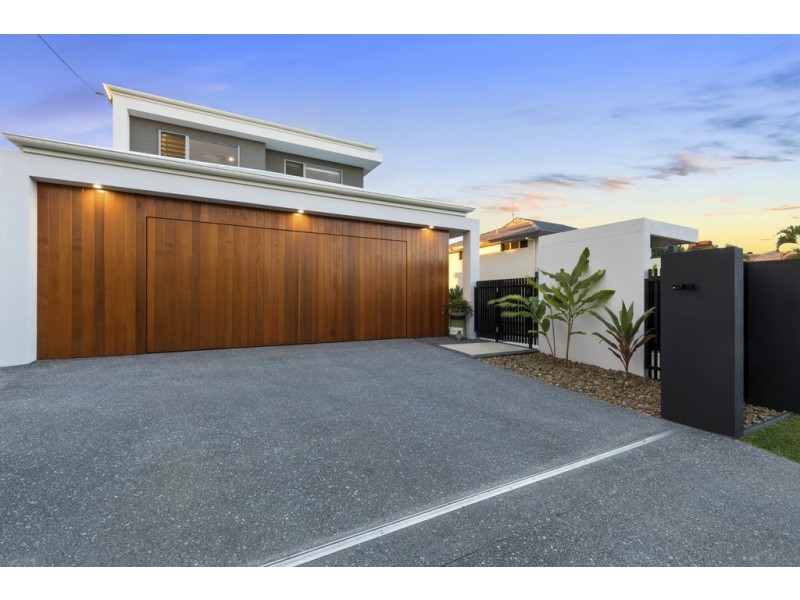 7 Culbara Street, Mooloolaba QLD 4557