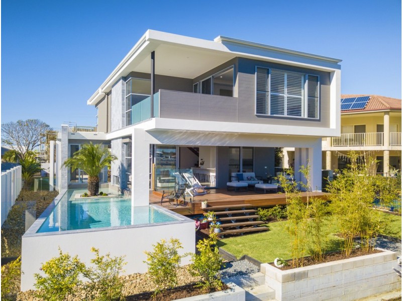 7 Culbara Street, Mooloolaba QLD 4557