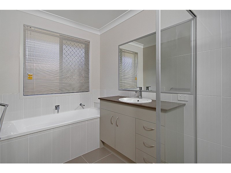 10 Tilney Street, Pelican Waters QLD 4551