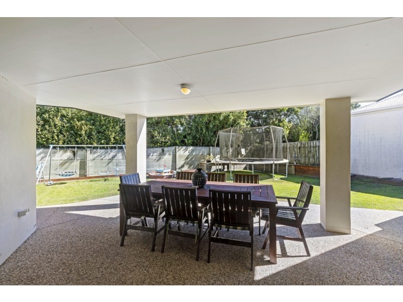 8 Brushbox Place, Meridan Plains QLD 4551