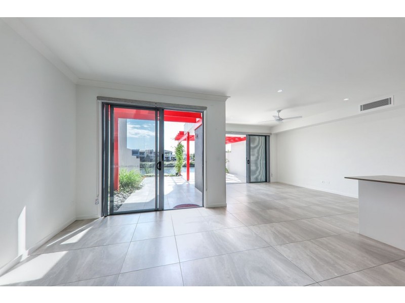 9 Hidden Place, Maroochydore QLD 4558
