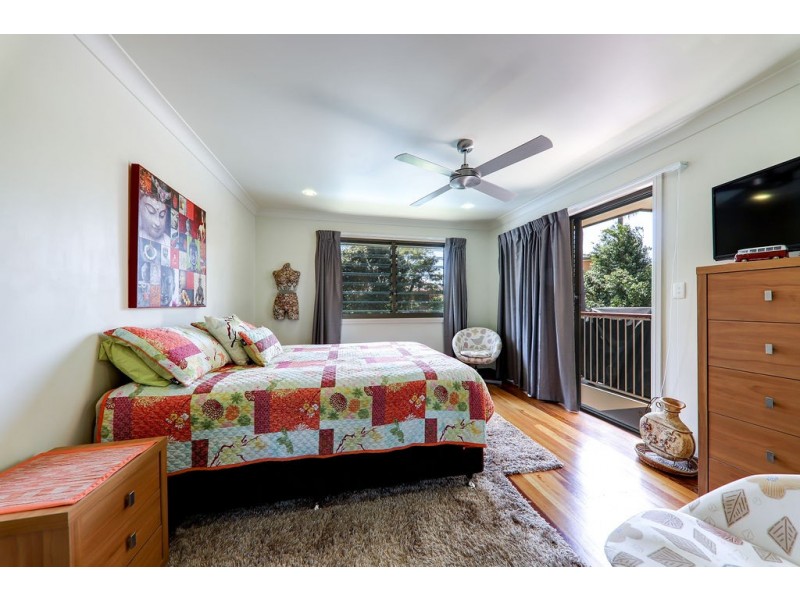 12 Anthony Avenue, Mooloolaba QLD 4557