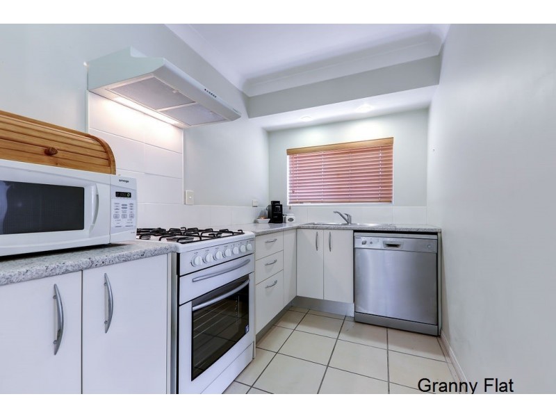 12 Anthony Avenue, Mooloolaba QLD 4557