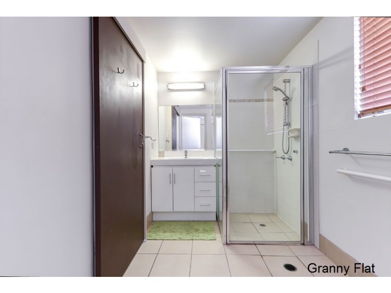 12 Anthony Avenue, Mooloolaba QLD 4557