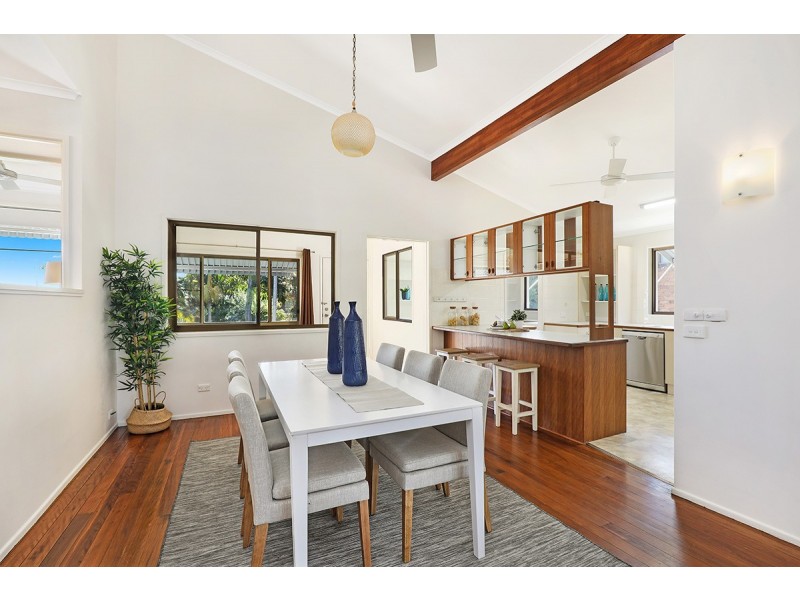 110 Esplanade, Golden Beach QLD 4551