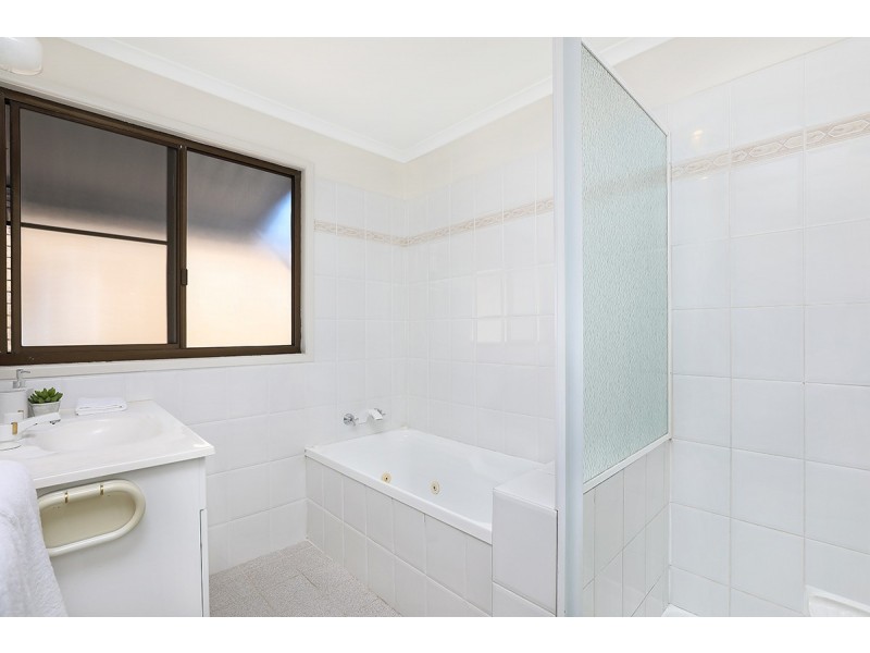 110 Esplanade, Golden Beach QLD 4551