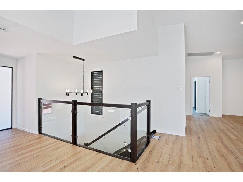 10 Donna Place, Buderim QLD 4556